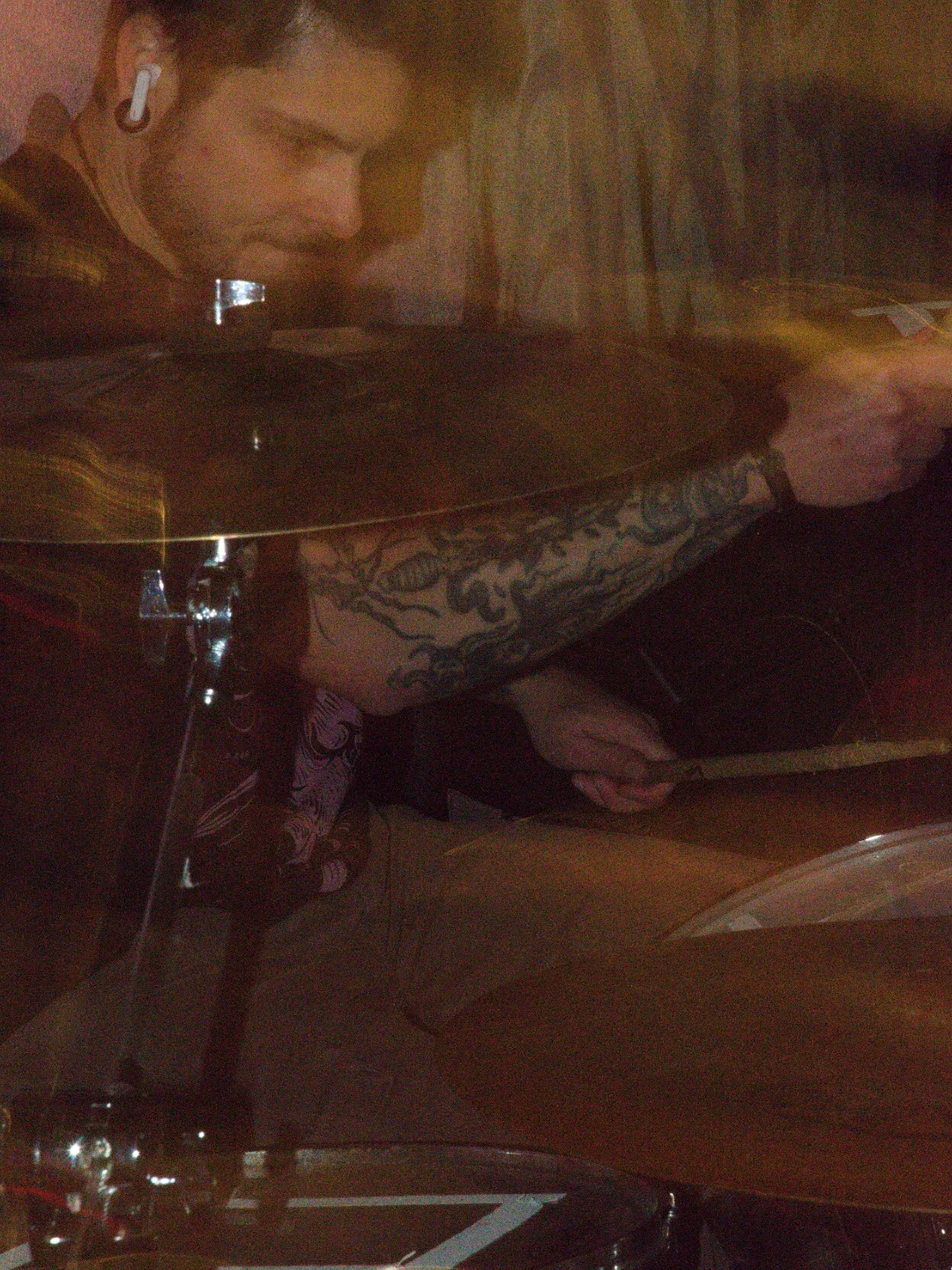 Cris, baterista da Diabrera, ao vivo